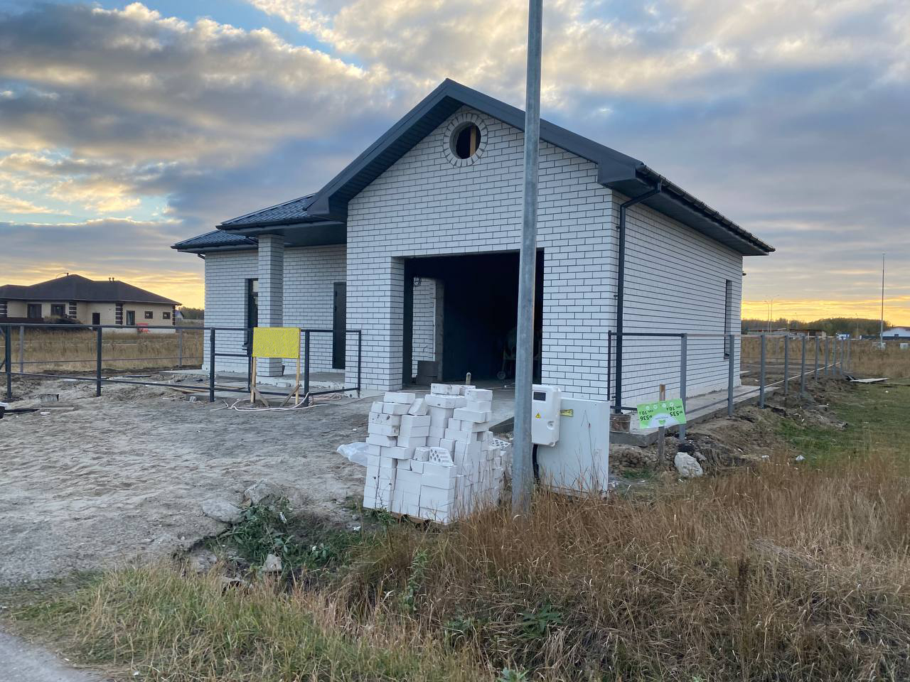 https://tyumen.tgv-stroy.ru/storage/app/uploads/public/637/df3/d67/637df3d679bdc242716221.jpg