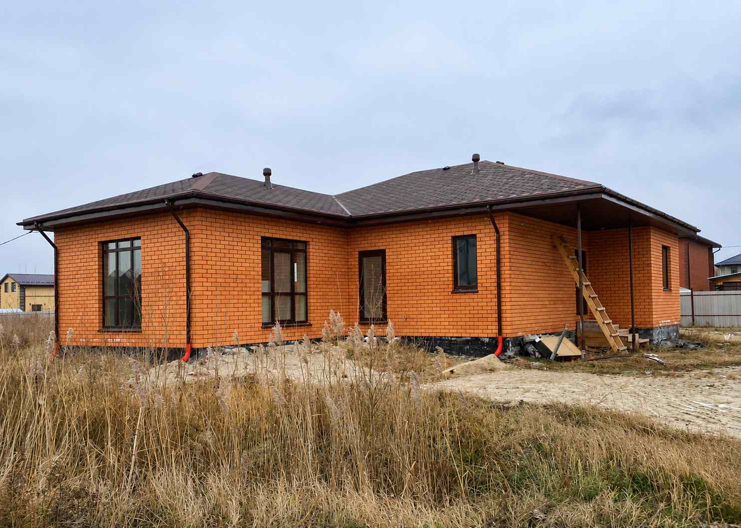 https://tyumen.tgv-stroy.ru/storage/app/uploads/public/6a7/aaf/281/6a7aaf2815ba9013923669.jpg